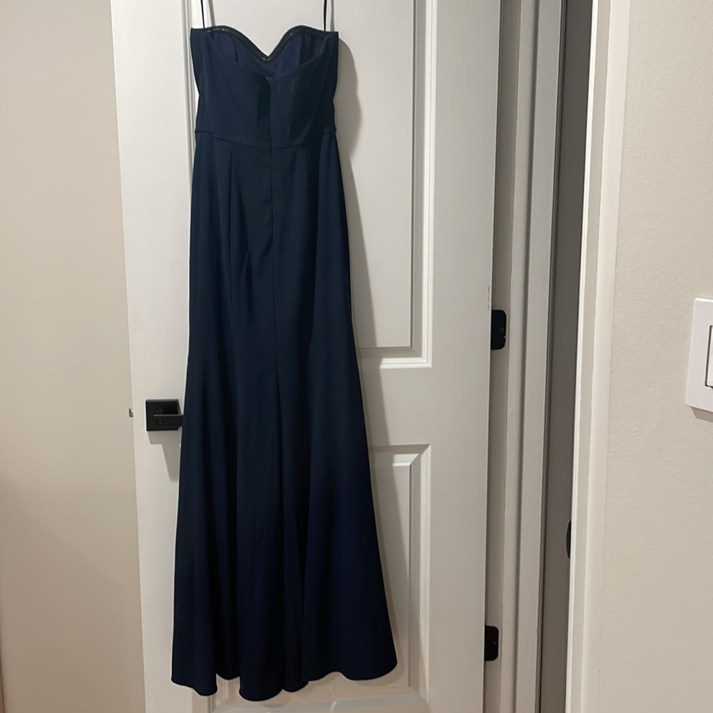 STRAPLESS CREPE TRUMPET GOWN WITH FRONT SLIT IN MIDNIGHT NAVY - Picture 6 of 6